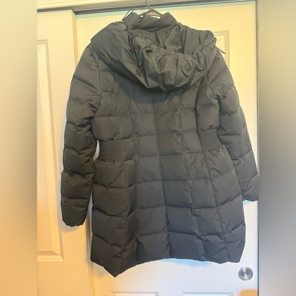 Women's 32" Signature Hooded Taffeta Down Coat 
Cole Haan Signature - Picture 5 of 11